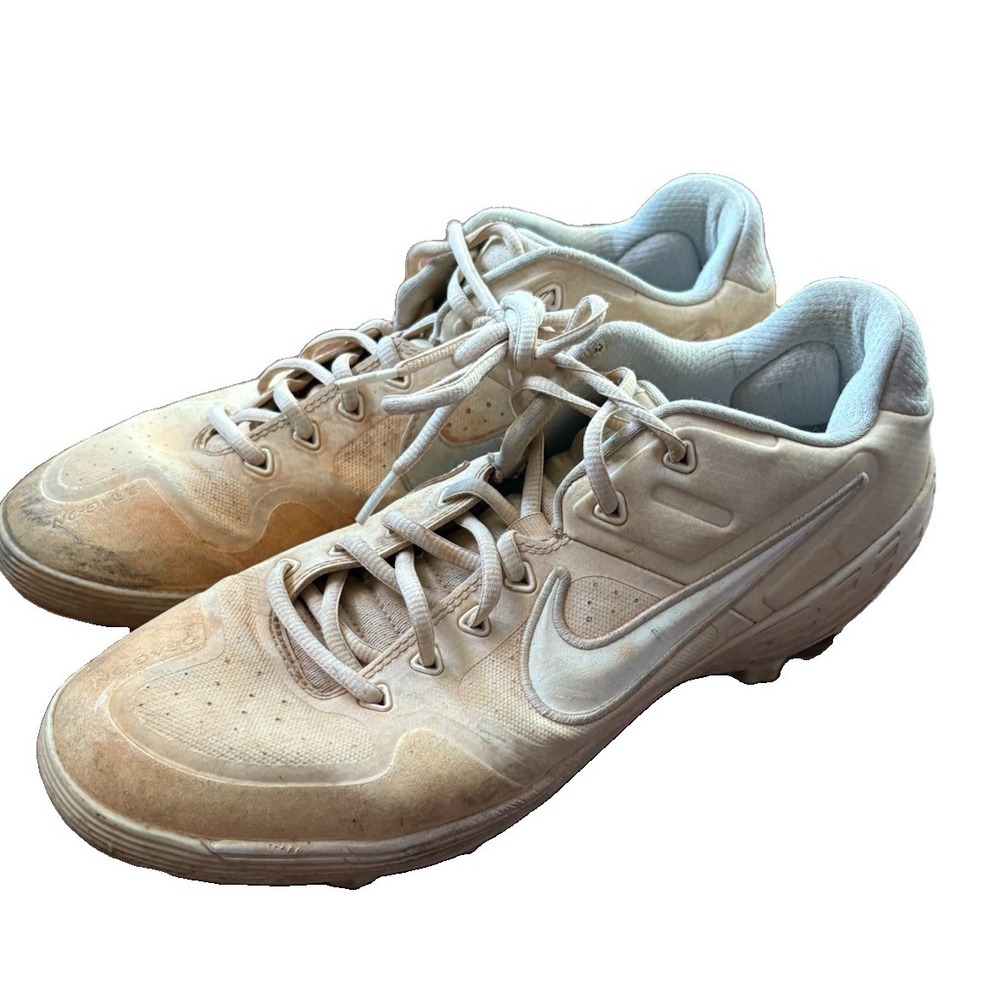 NIKE ALPHA HUARACHE ELITE 2 Low Shoes Size 11 Cream